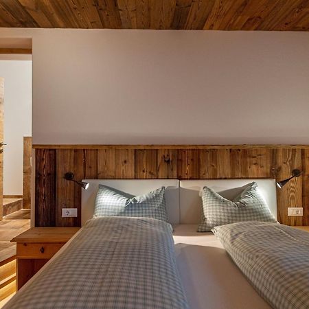 Agriturismo Apartments Tuene Ortisei Bagian luar foto