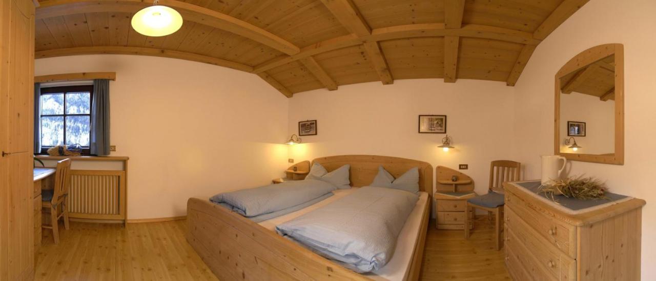 Agriturismo Apartments Tuene Ortisei Bagian luar foto