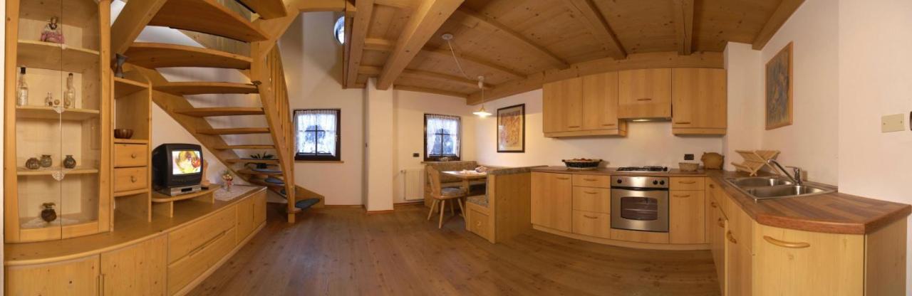 Agriturismo Apartments Tuene Ortisei Bagian luar foto