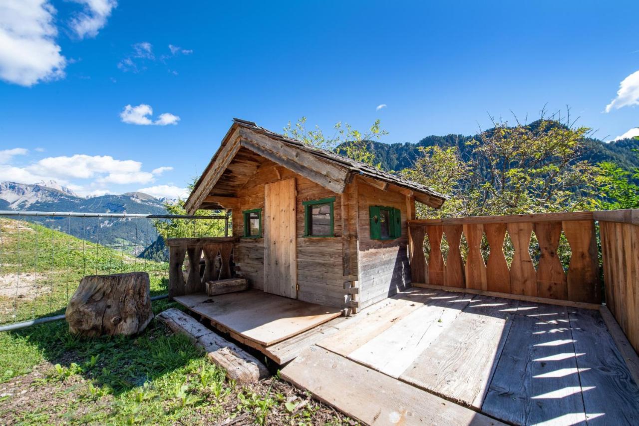 Agriturismo Apartments Tuene Ortisei Bagian luar foto