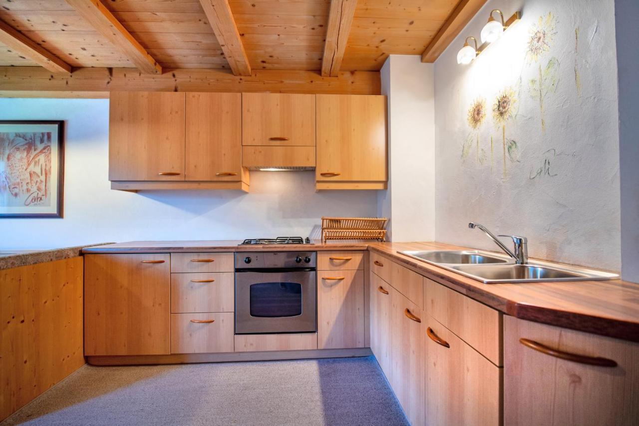 Agriturismo Apartments Tuene Ortisei Bagian luar foto