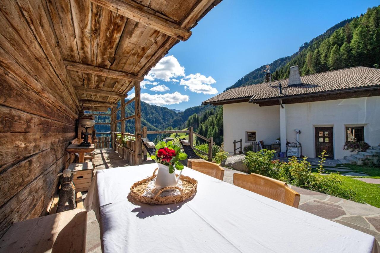 Agriturismo Apartments Tuene Ortisei Bagian luar foto