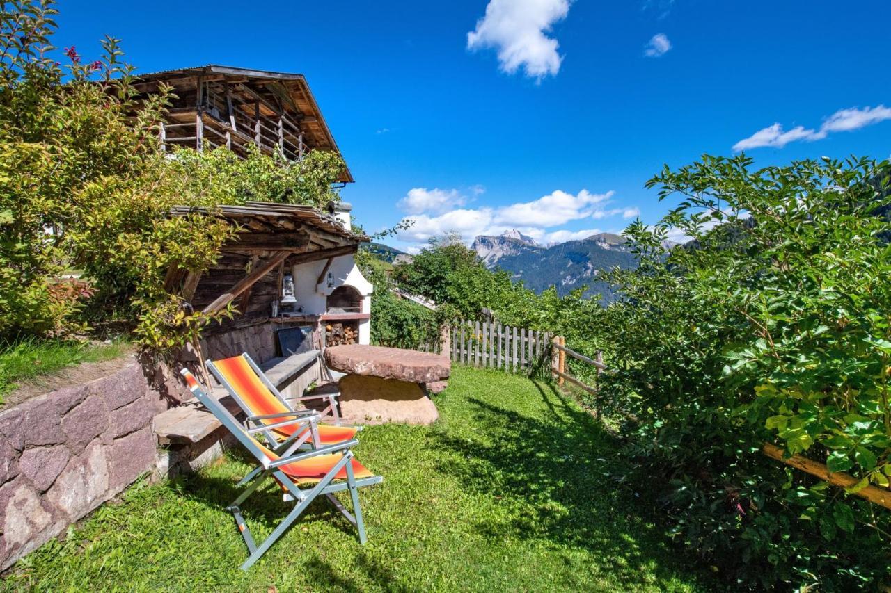 Agriturismo Apartments Tuene Ortisei Bagian luar foto