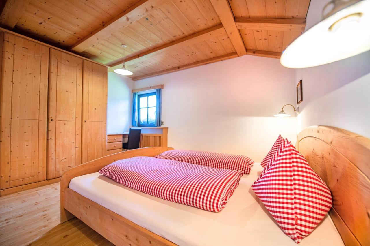 Agriturismo Apartments Tuene Ortisei Bagian luar foto