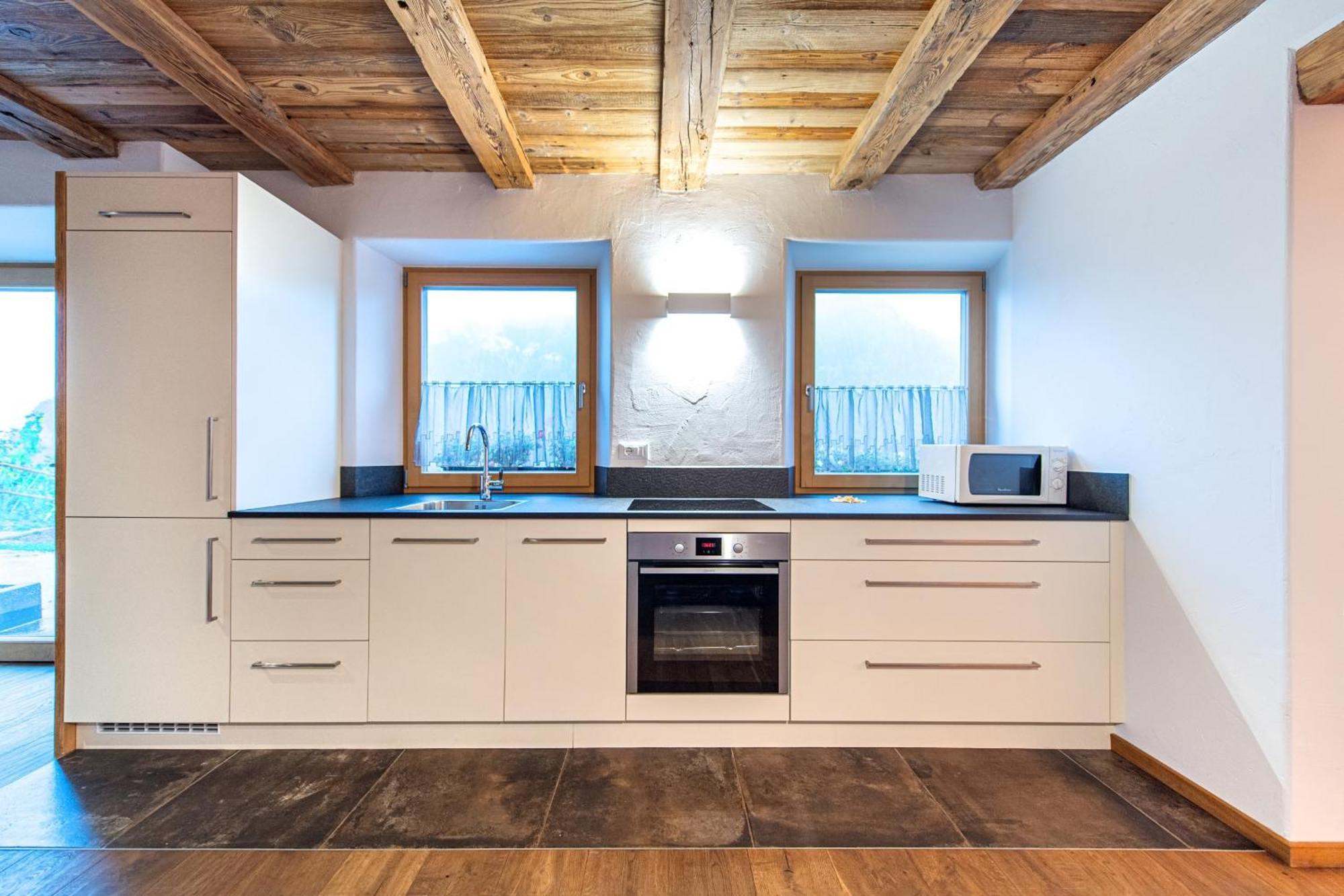 Agriturismo Apartments Tuene Ortisei Bagian luar foto
